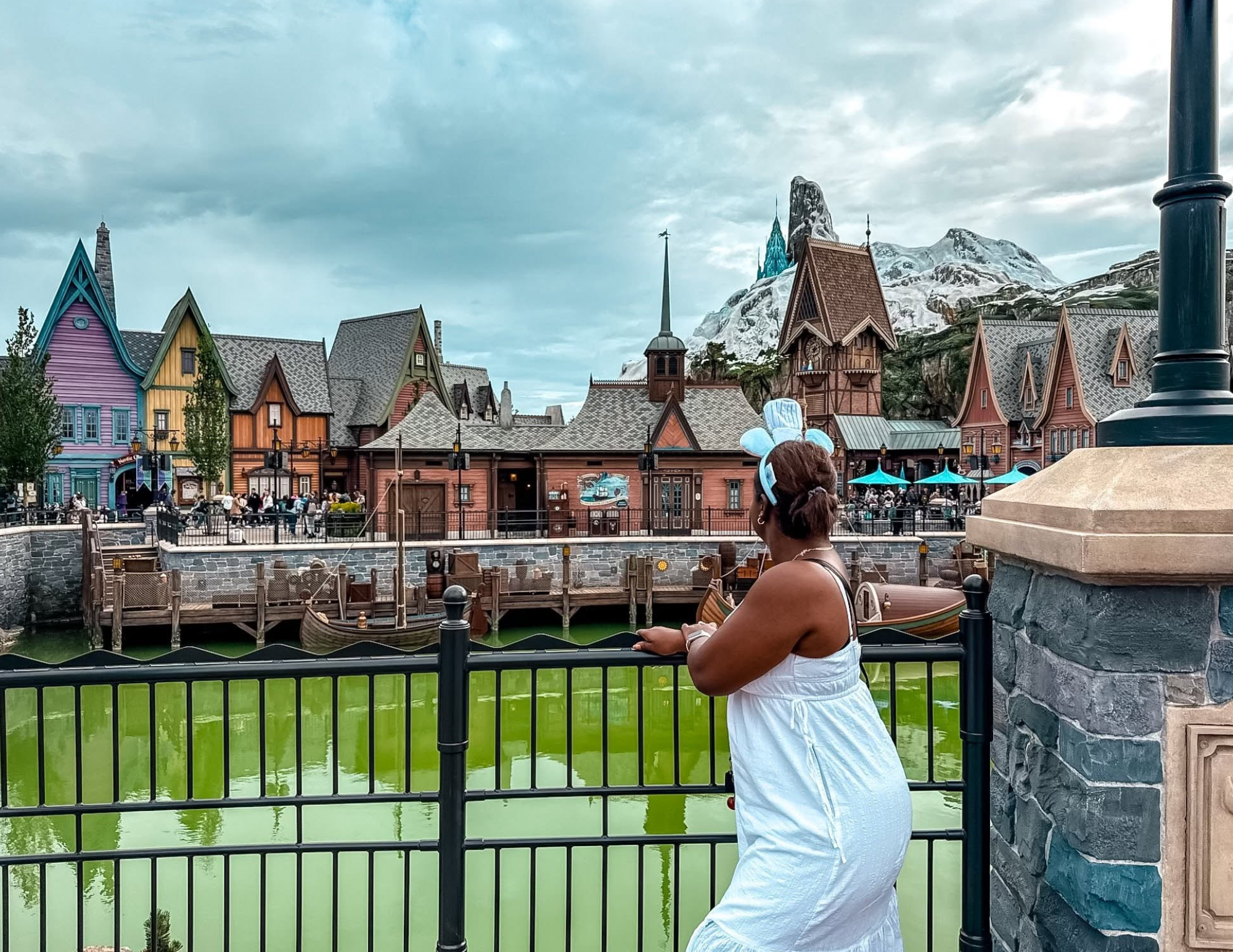 Disneyland Paris Guide (13).png